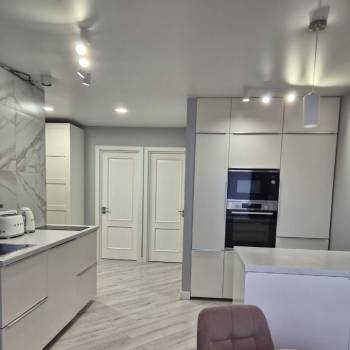 Продается 3-х комнатная квартира, 56 м²