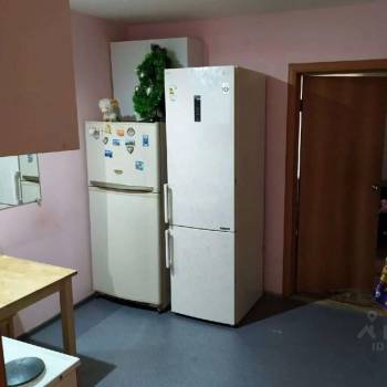 Продается Многокомнатная квартира, 73,8 м²