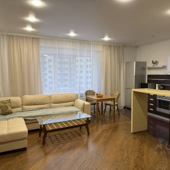 Сдается Многокомнатная квартира, 98,6 м²