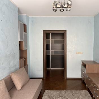 Сдается Многокомнатная квартира, 98,6 м²