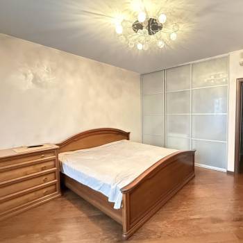 Сдается Многокомнатная квартира, 98,6 м²