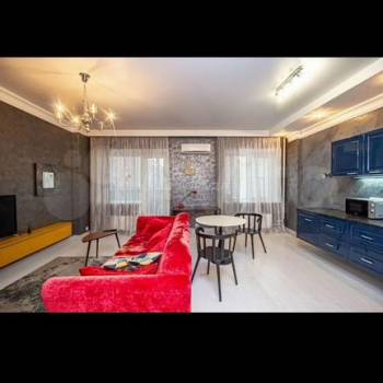 Сдается 1-комнатная квартира, 52 м²