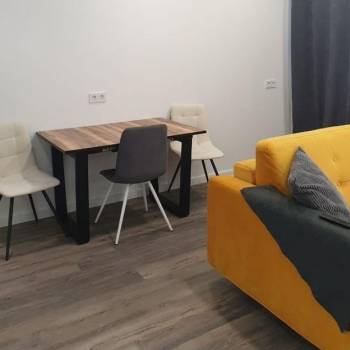 Продается 1-комнатная квартира, 51,5 м²