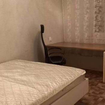 Сдается Многокомнатная квартира, 60 м²