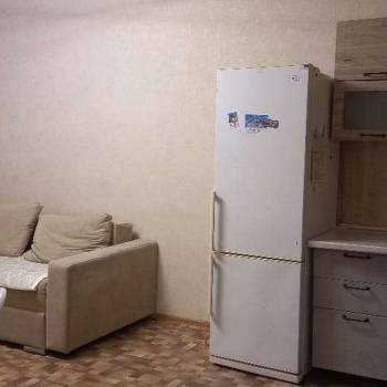 Сдается Многокомнатная квартира, 60 м²