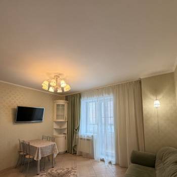 Сдается 2-х комнатная квартира, 60 м²