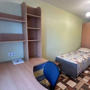 Сдается Многокомнатная квартира, 57,6 м²