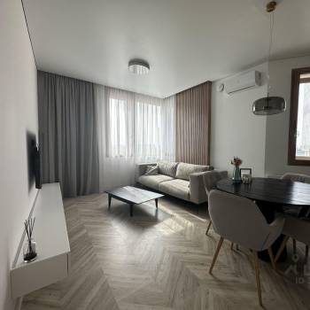 Сдается 2-х комнатная квартира, 61 м²