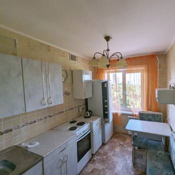 Сдается Многокомнатная квартира, 60 м²