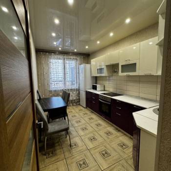 Сдается 2-х комнатная квартира, 60 м²
