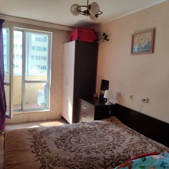 Продается 1-комнатная квартира, 45 м²