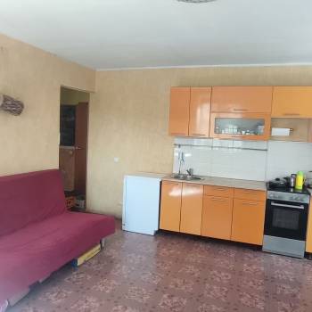 Продается 1-комнатная квартира, 45 м²