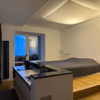Продается 1-комнатная квартира, 58,4 м²