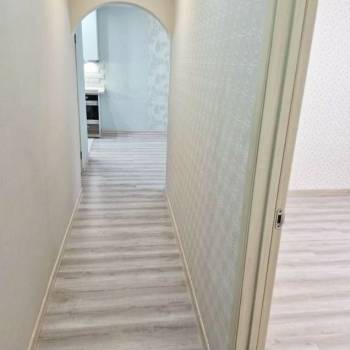 Продается 1-комнатная квартира, 49,5 м²