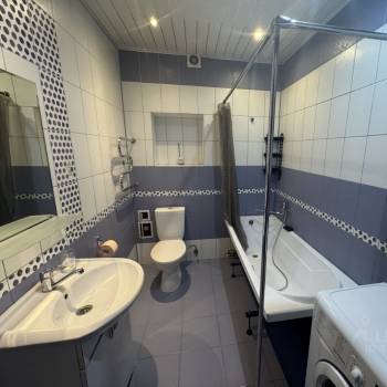 Сдается 1-комнатная квартира, 42 м²