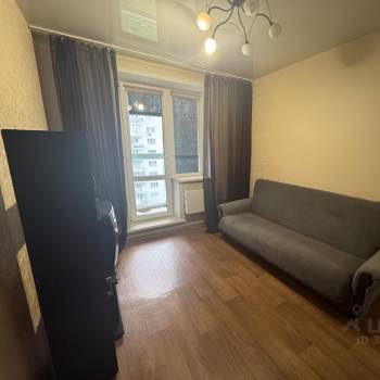 Сдается 1-комнатная квартира, 42 м²