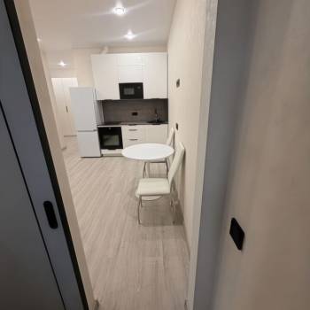 Продается 1-комнатная квартира, 36 м²