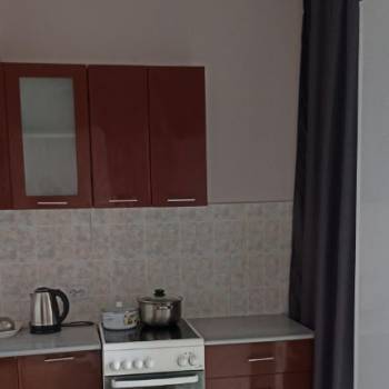 Сдается 1-комнатная квартира, 37 м²