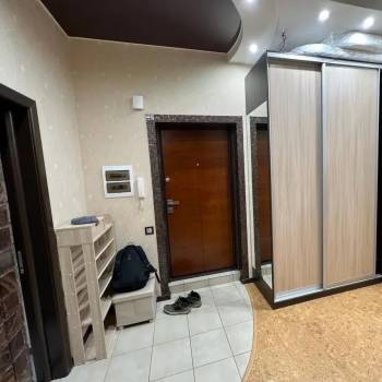 Сдается 2-х комнатная квартира, 64 м²