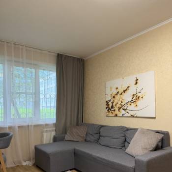 Продается 1-комнатная квартира, 32 м²