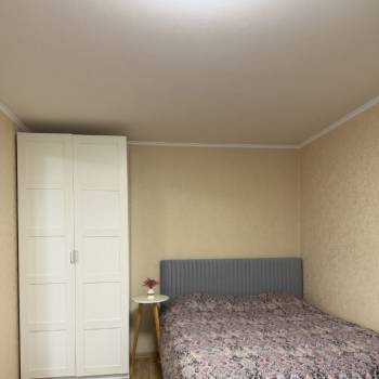 Продается 1-комнатная квартира, 32 м²