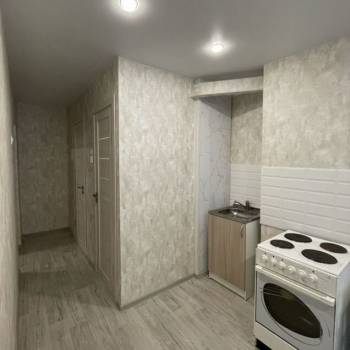 Продается Многокомнатная квартира, 70 м²