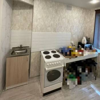 Продается Многокомнатная квартира, 70 м²