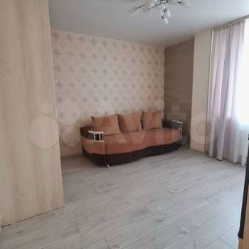 Сдается 1-комнатная квартира, 33 м²