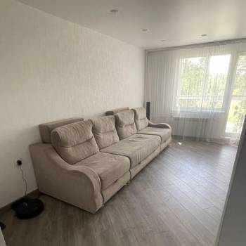 Продается 3-х комнатная квартира, 57 м²