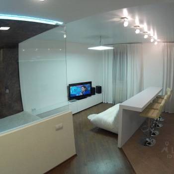 Продается 1-комнатная квартира, 38 м²