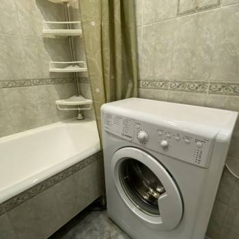 Сдается Многокомнатная квартира, 60 м²