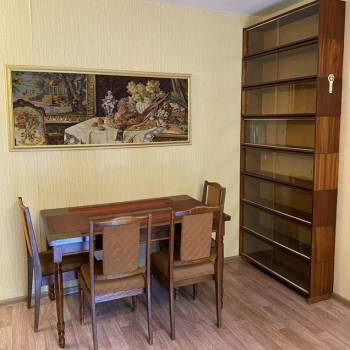Сдается Многокомнатная квартира, 60 м²