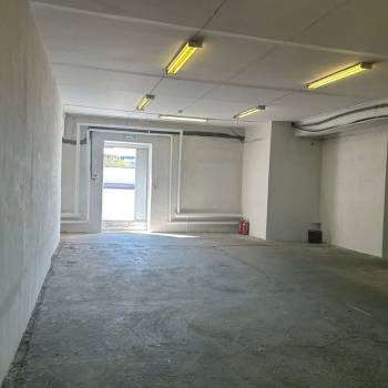 Сдается Нежилое помещение, 147 м²