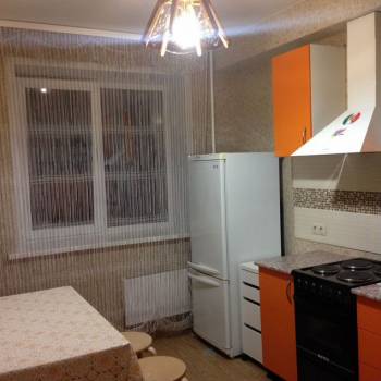 Сдается 2-х комнатная квартира, 63 м²