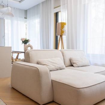 Продается 1-комнатная квартира, 58 м²