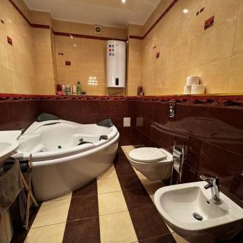 Продается 3-х комнатная квартира, 117,4 м²
