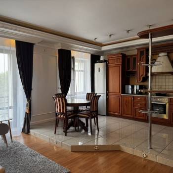 Продается 3-х комнатная квартира, 117,4 м²