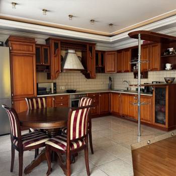 Продается 3-х комнатная квартира, 117,4 м²