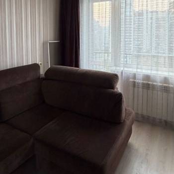 Сдается Многокомнатная квартира, 60 м²