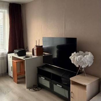 Сдается Многокомнатная квартира, 60 м²