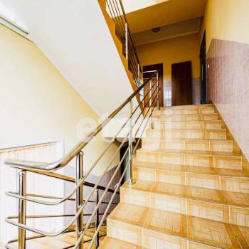 Сдается Нежилое помещение, 230 м²