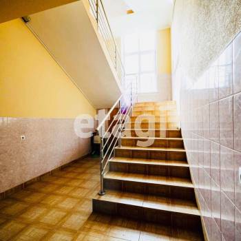Сдается Нежилое помещение, 230 м²