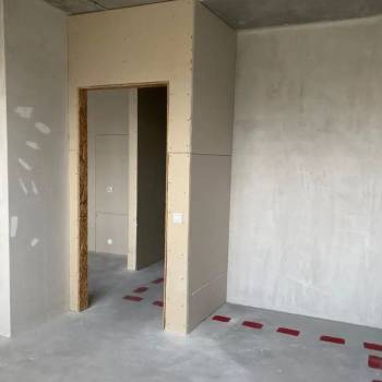 Продается 1-комнатная квартира, 50 м²