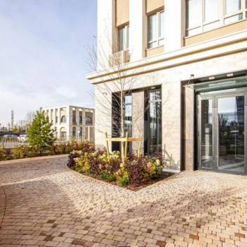 Продается 1-комнатная квартира, 50 м²
