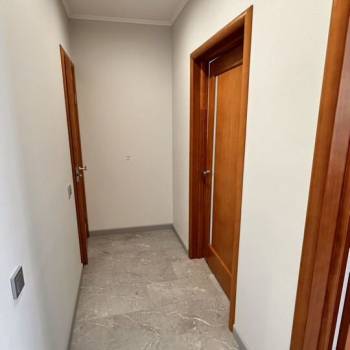 Сдается Многокомнатная квартира, 100 м²