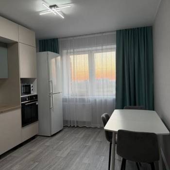 Сдается Многокомнатная квартира, 82,3 м²