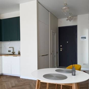 Сдается 1-комнатная квартира, 60 м²