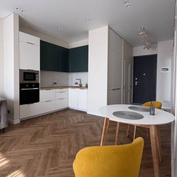 Сдается 1-комнатная квартира, 60 м²