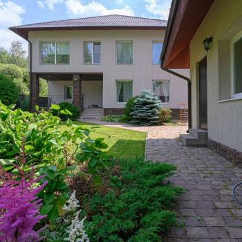 Продается Дом, 373 м²