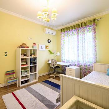 Продается Дом, 373 м²